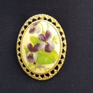 Vintage porcelain violets‎ brooch